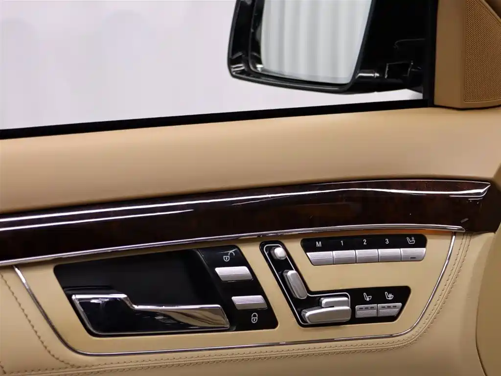 Mercedes-Benz S-Class 2012 S 600 L Grand Edition фото 27