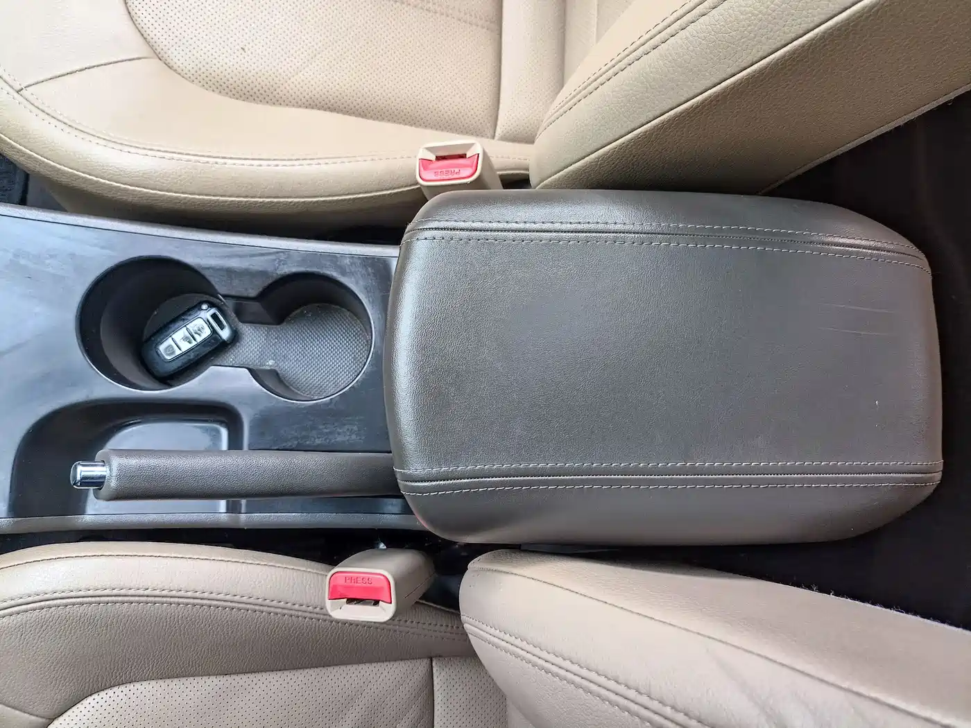 Hyundai Beijing Hyundai ix35 2010 2.0L Automatic 4WD Premium GLS фото 16