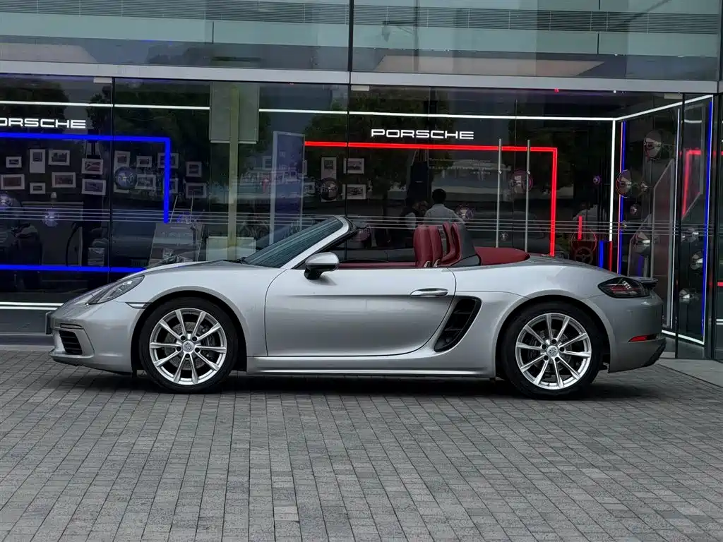 Porsche 718 2020 Boxster 2.0T фото 2