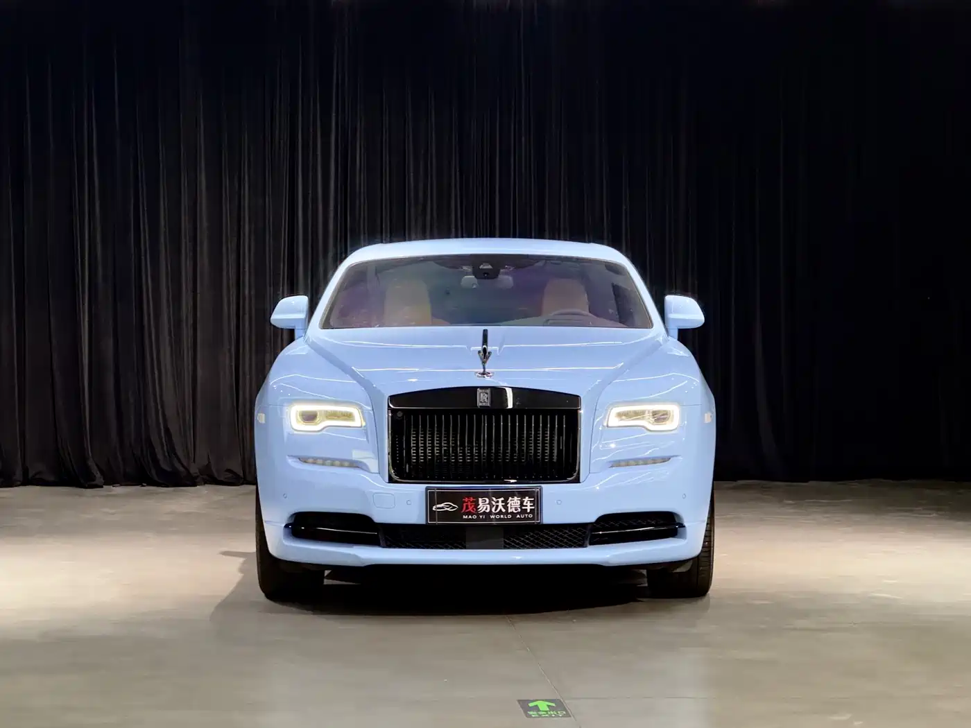 Rolls-Royce Wraith 2018 6.6T Black Badge фото 2
