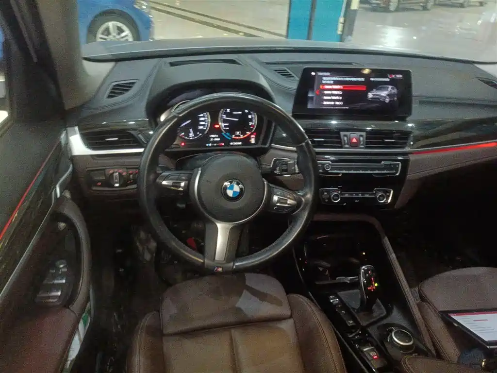 BMW X1 2021 xDrive25Li Exclusive фото 8