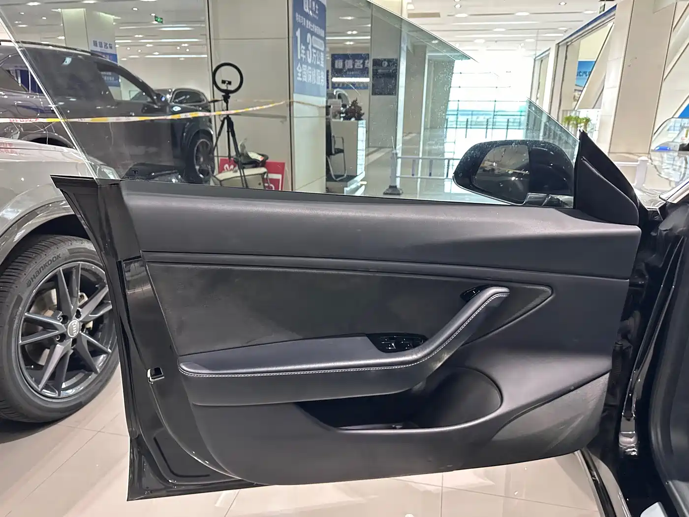 Фото 4 - Tesla Model 3 (Import)