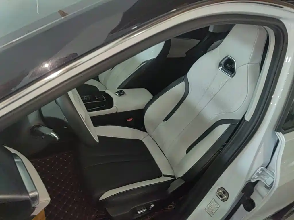 Dongfeng Aeolus Haohan 2024 2023 DH-i 1.5T Premium Edition
