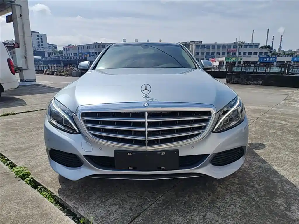 Mercedes-Benz C-Class 2015 C 200 L фото 3