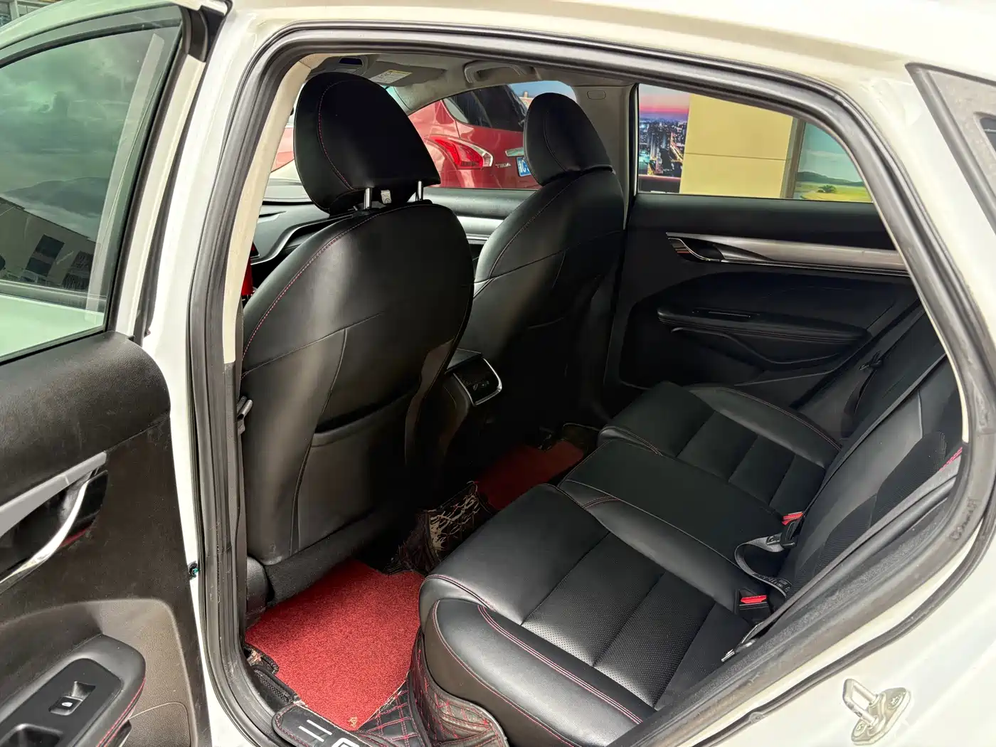 Photo 7 - Geely Binrui
