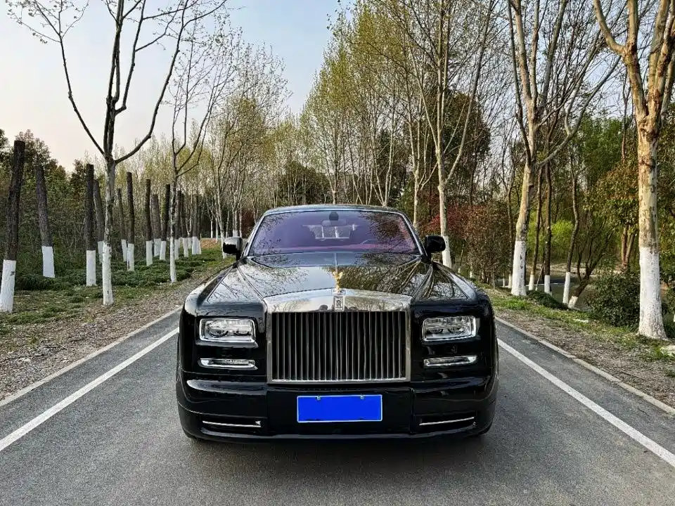 Rolls-Royce Phantom 2011 2006 6.7L Extended Wheelbase EWB