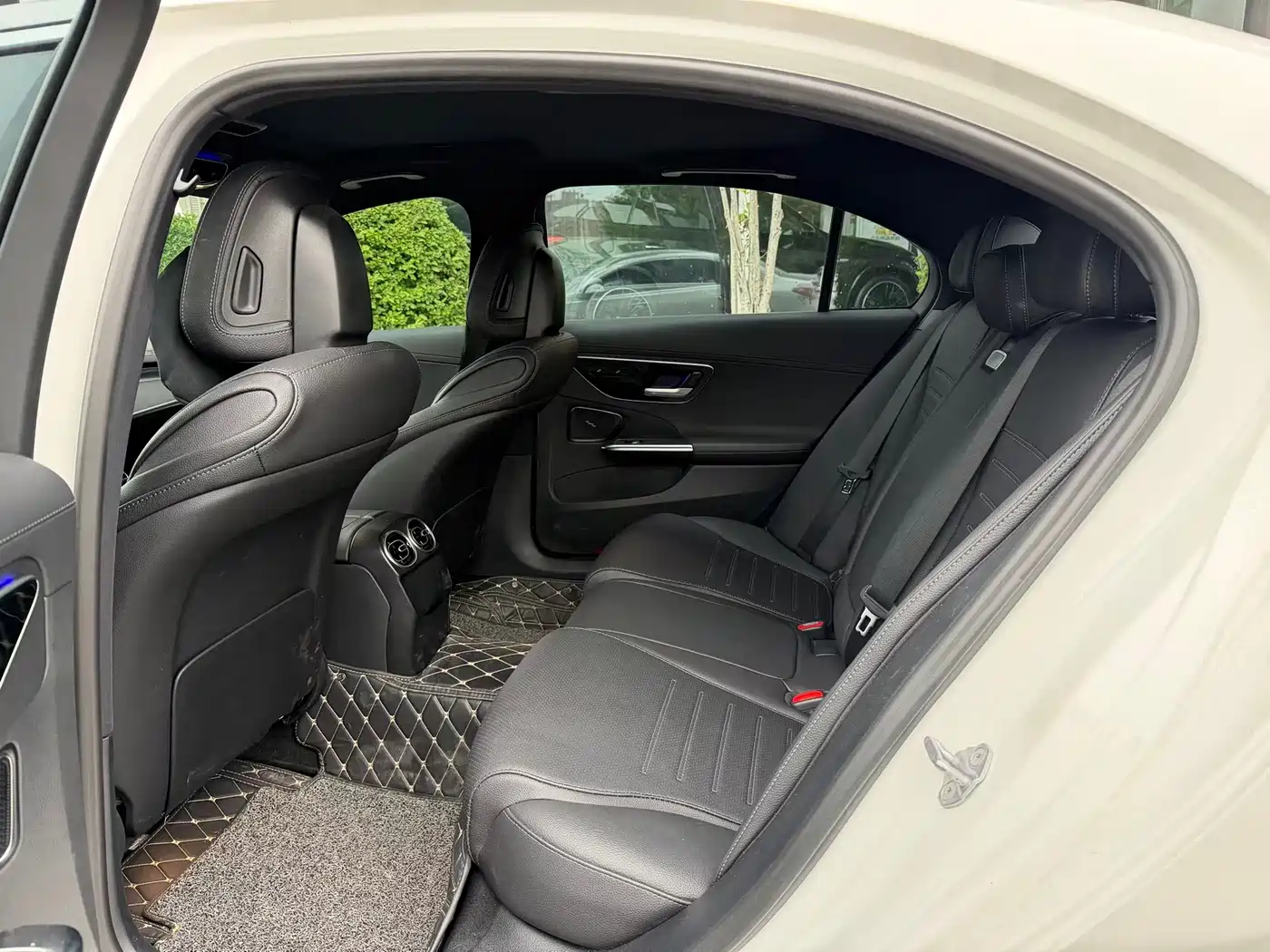 Mercedes-Benz C-Class 2023 C 200 L Sport фото 15