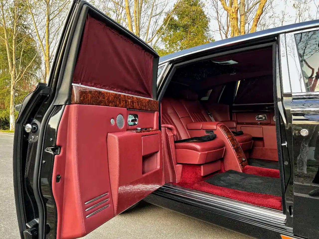 Rolls-Royce Phantom 2011 2006 6.7L Extended Wheelbase EWB