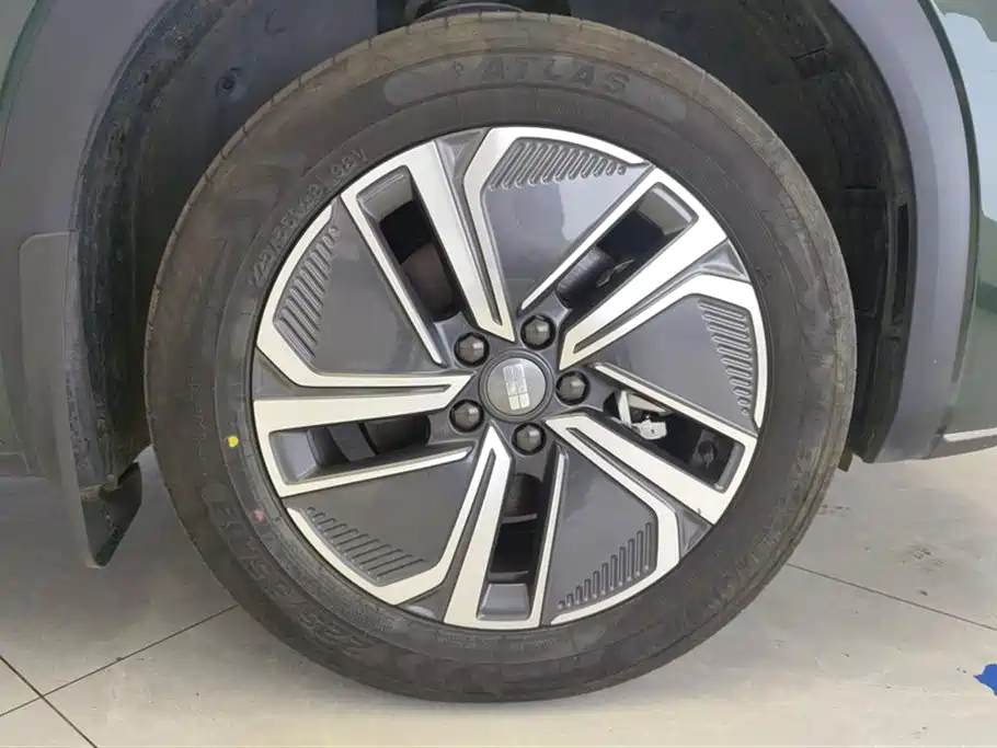 Geely Galaxy Galaxy Starship 7 EM-i 2025 2025 Model 120km Explorer+ Edition
