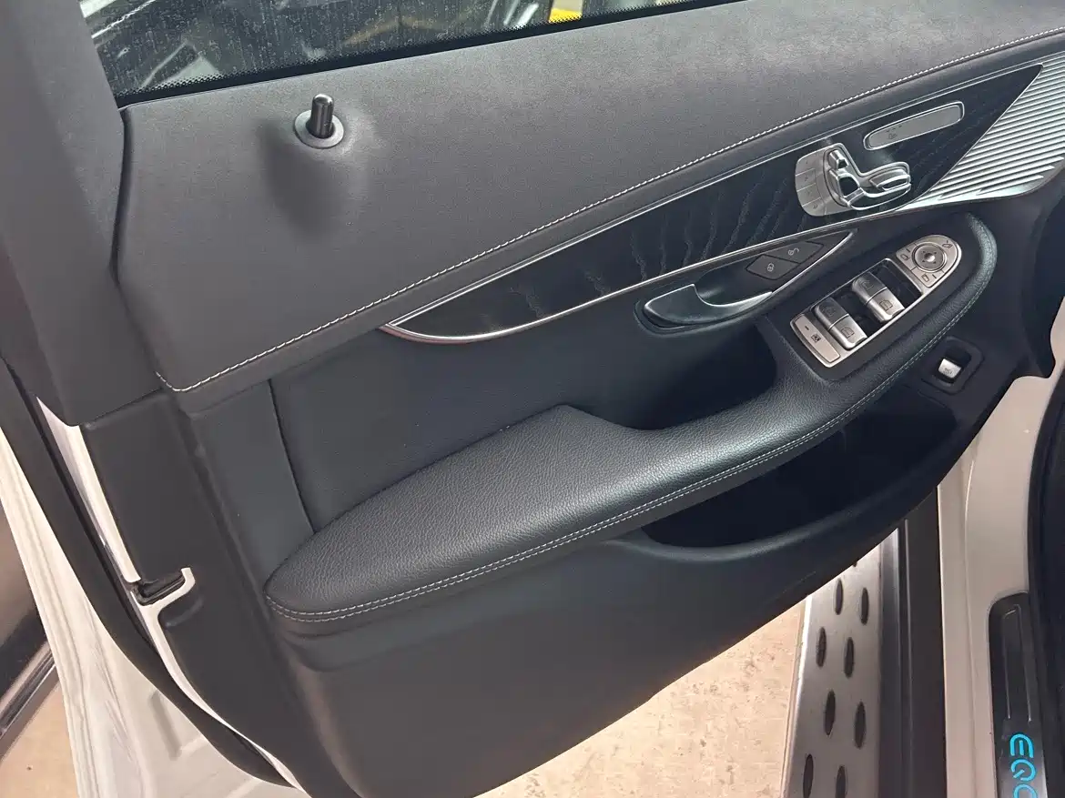 Mercedes-Benz EQC 2021 EQC 400 4MATIC фото 4