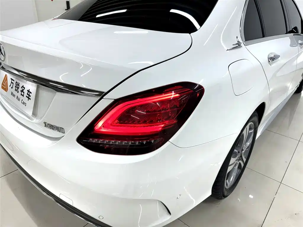 Mercedes-Benz C-Class 2020 Facelift C 260 L Sport фото 7