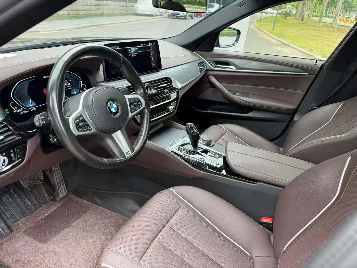 BMW 5 Series New Energy 2021 Facelift 535Le Luxury Package фото 4