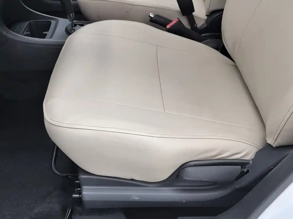 Suzuki Alto 2014 2013 1.0L Automatic Deluxe