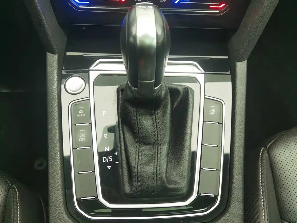 Volkswagen CC, миниатюра 13