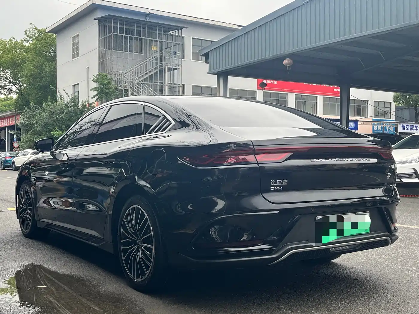 BYD Han 2022 DM-i 121KM Premium Edition фото 14