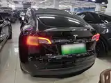 Photo 6 - Tesla Model Y