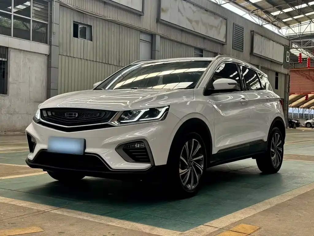 Фото 1 - Geely Coolray