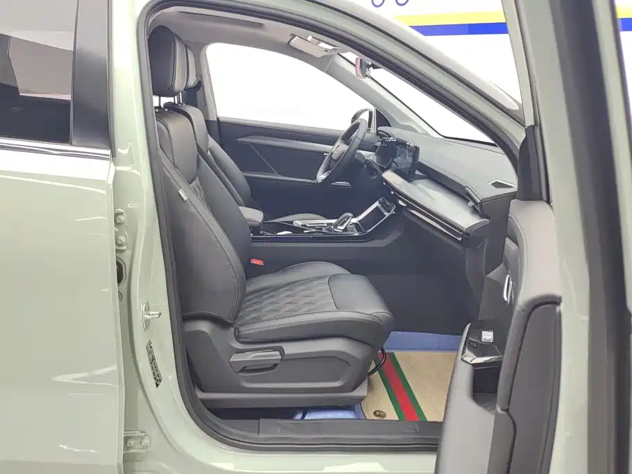 Photo 8 - Wuling Motors Wuling Xingchen