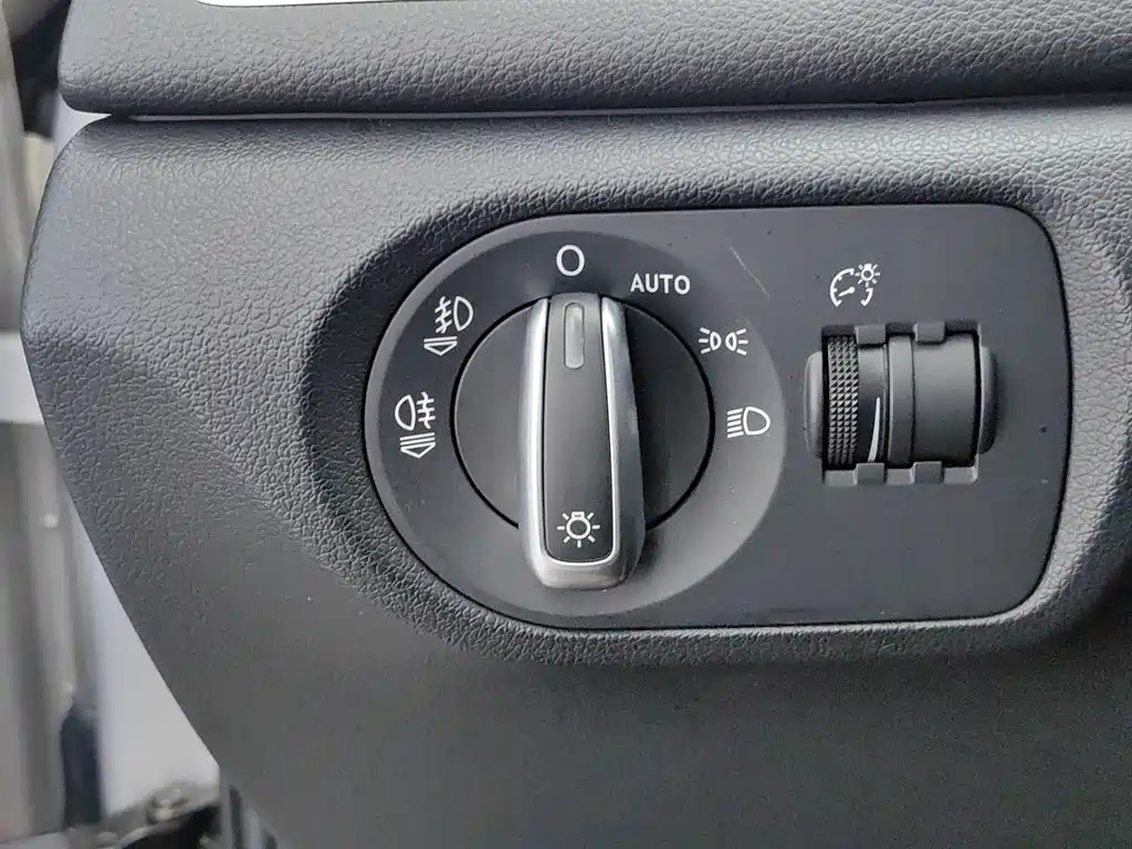 Audi Q3 2014 2015 35 TFSI quattro Technology