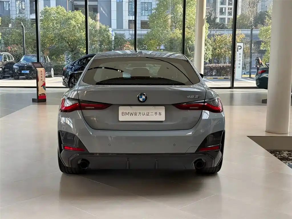 BMW 4 Series 2023 425i Gran Coupe M Sport Shadowline Package фото 7