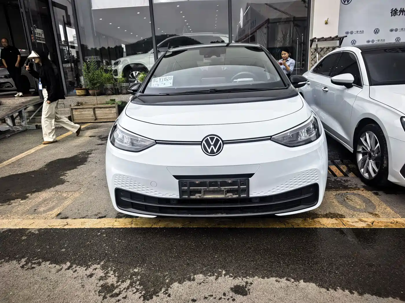 Volkswagen ID.3 2023 Pure Smart Edition фото 2