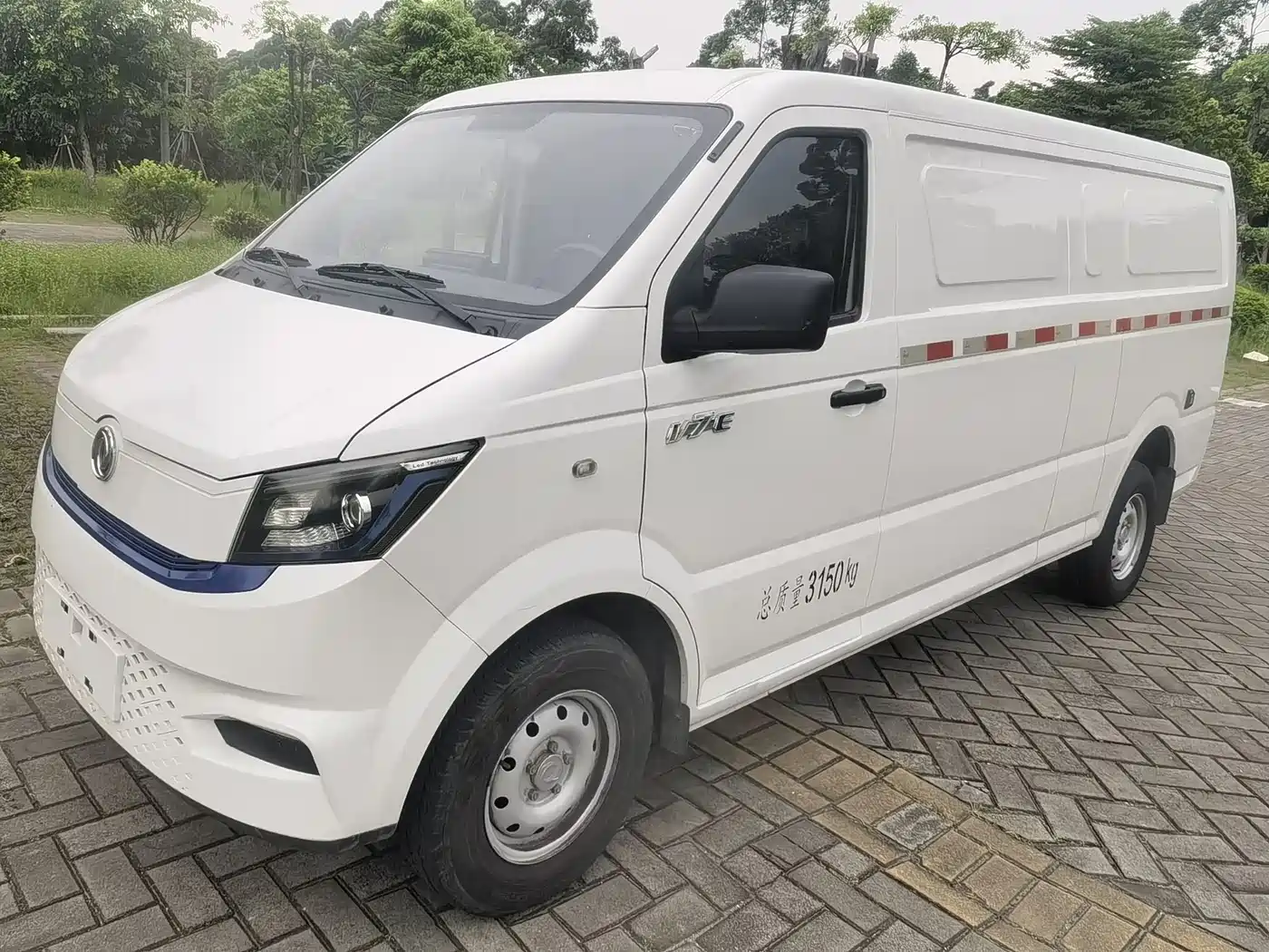 2025 Dongfeng Yufeng EM27