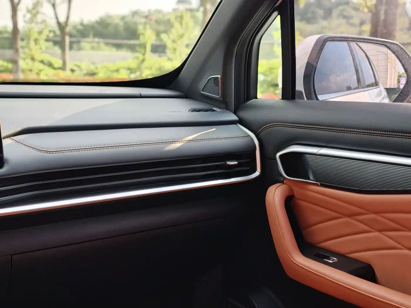 GEELY AUTOMOBILE HAOYUE L