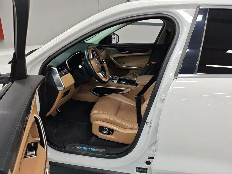 Jaguar F-PACE 2022 2022 P250 HSE