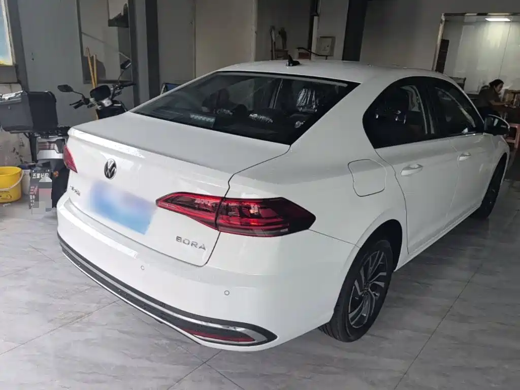 Volkswagen Bora 2026 2025 Facelift 200TSI DSG Navigation Edition