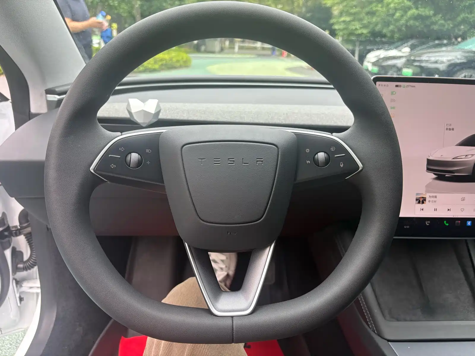 Фото 5 - Tesla Model 3