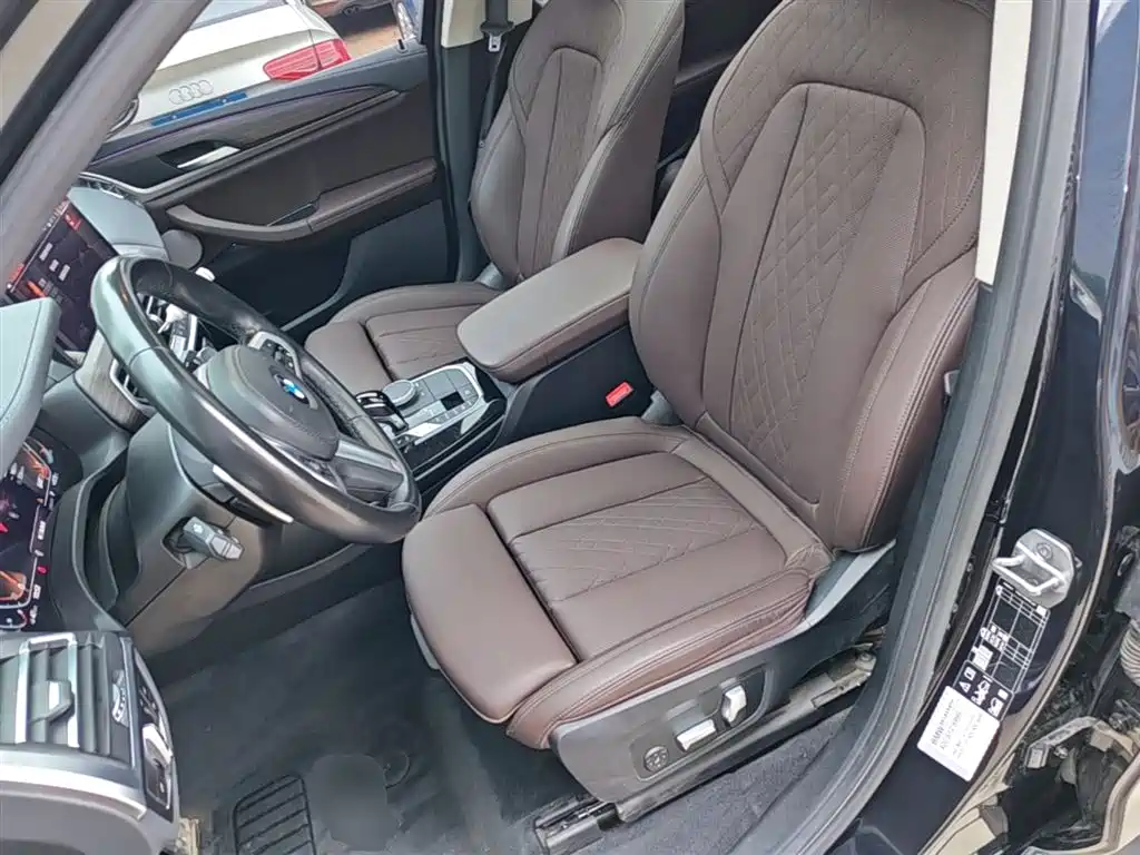 BMW X3 2022 Facelift xDrive30i Premium M Night Package фото 15