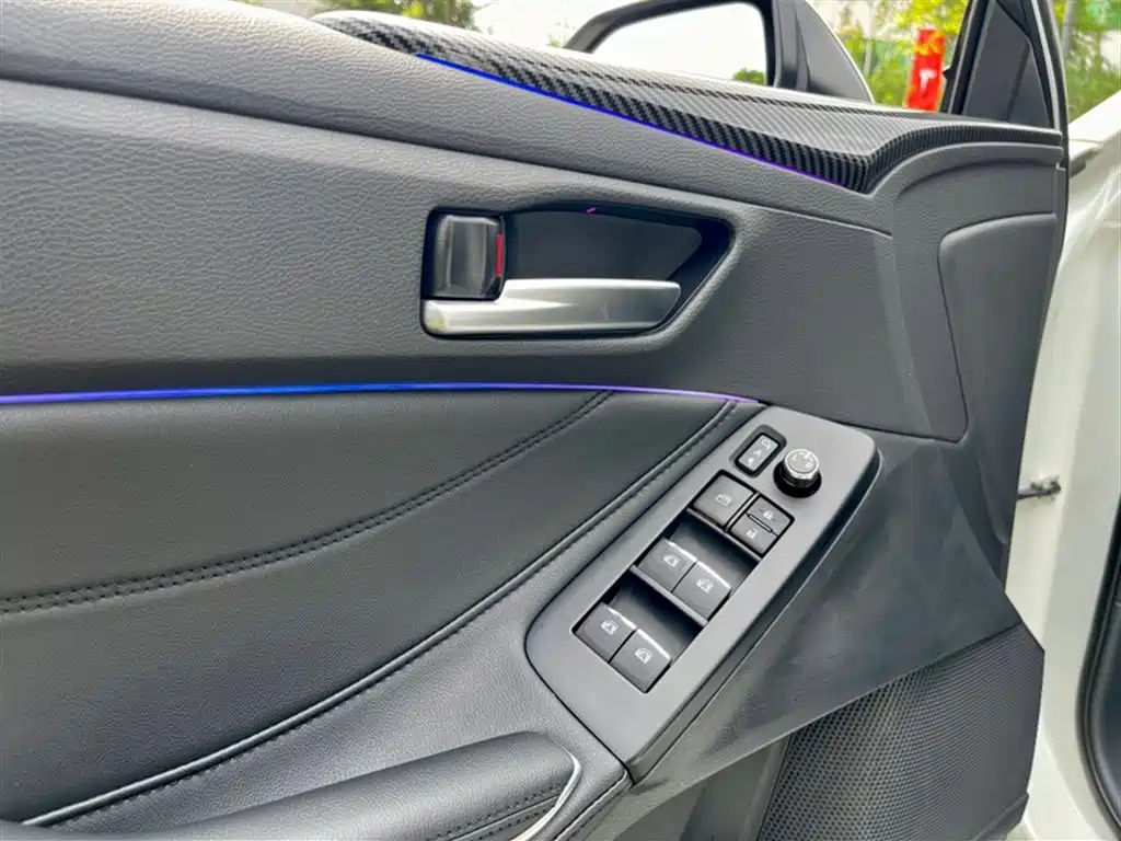 Toyota Avalon 2023 2.5L Luxury Edition фото 15