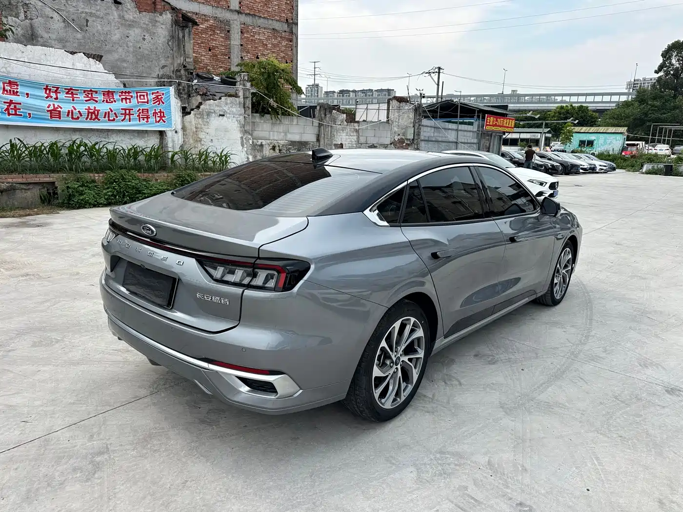 Ford Mondeo 2025 2025 2.0T EcoBoost Premium