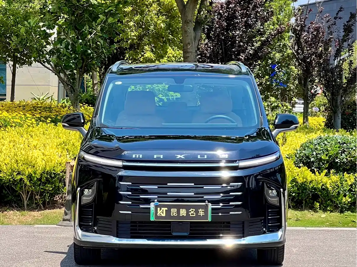 SAIC Maxus Maxus G50 PHEV 2025 Facelift Navigator Edition фото 2
