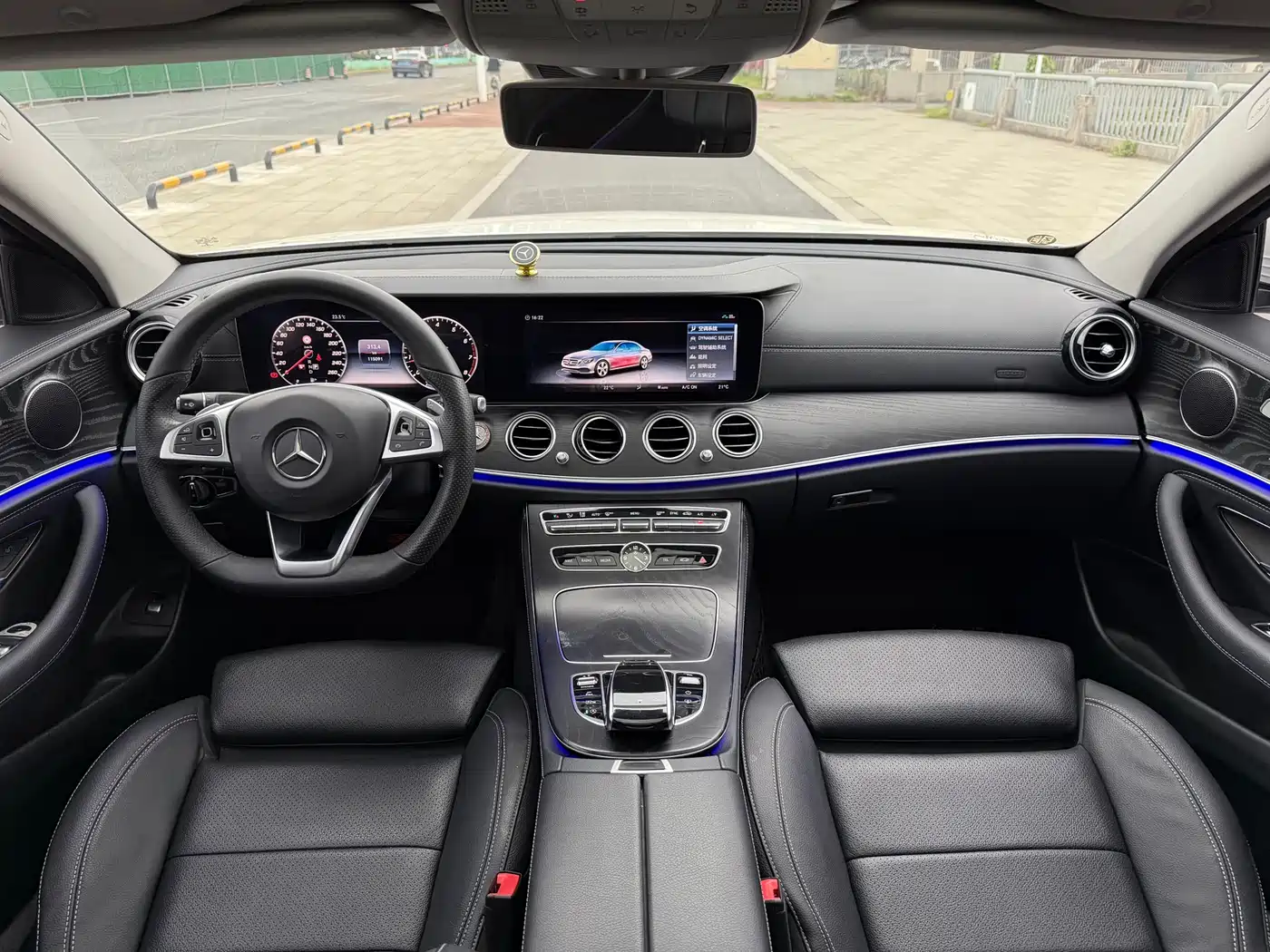 Mercedes-Benz E-Class 2018 Facelift E 200 L Sport фото 8