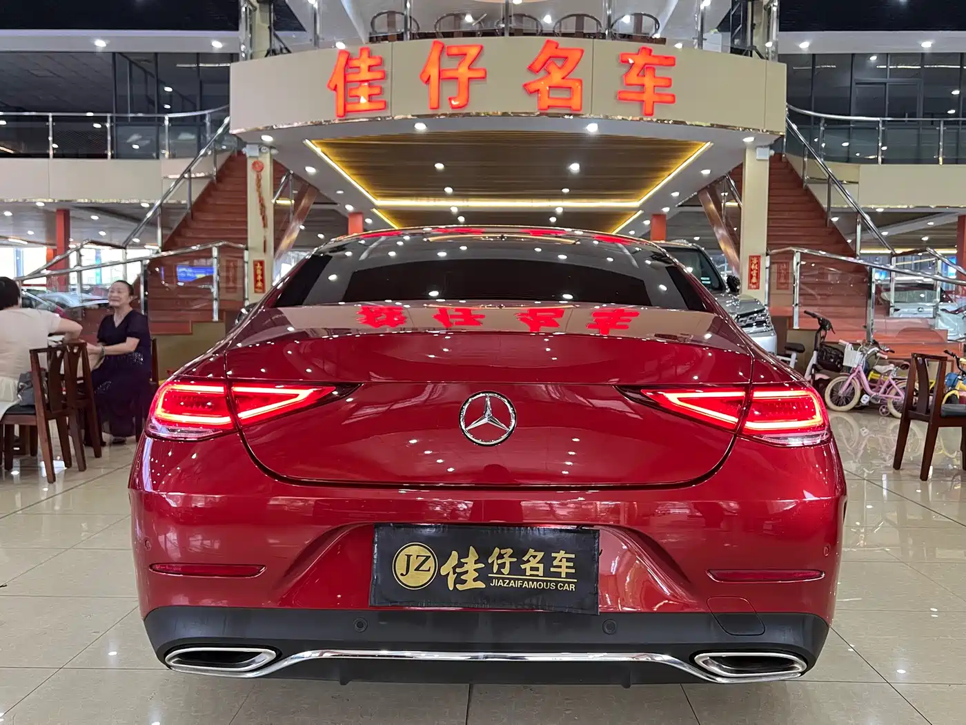 Mercedes-Benz CLS 2018 CLS 300 Luxury фото 4