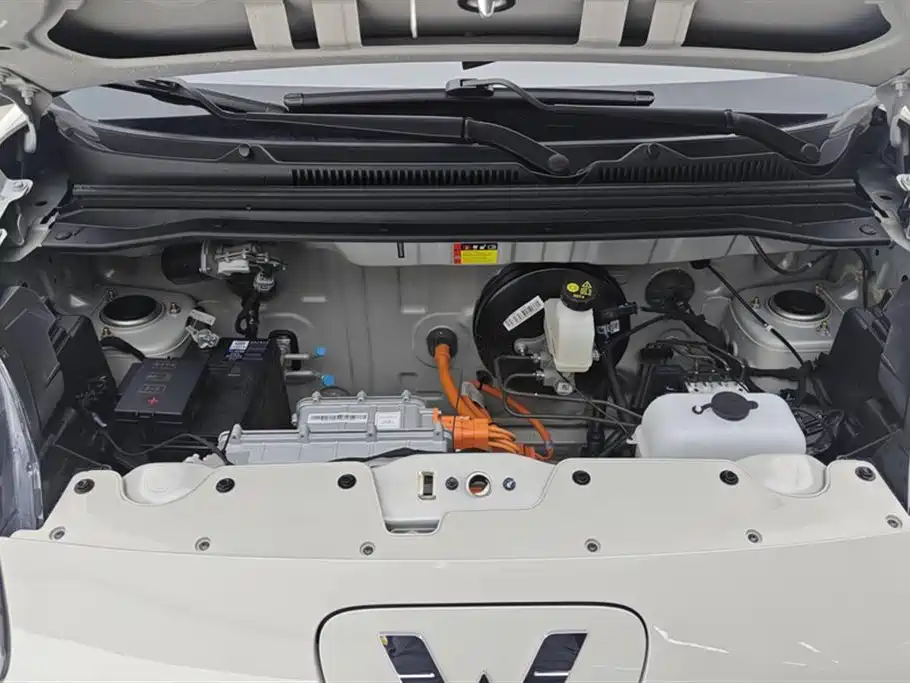 WULING AUTOMOBILE HONGGUANG MINIEV