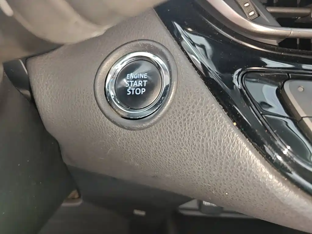 Toyota IZOA 2022 2021 2.0L Yixiang Edition