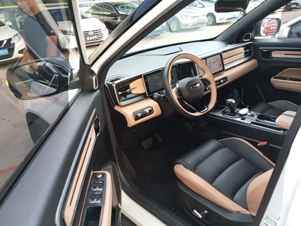 Geely ICON 2023 2023 Model 1.5TD Chocolate Deluxe Edition