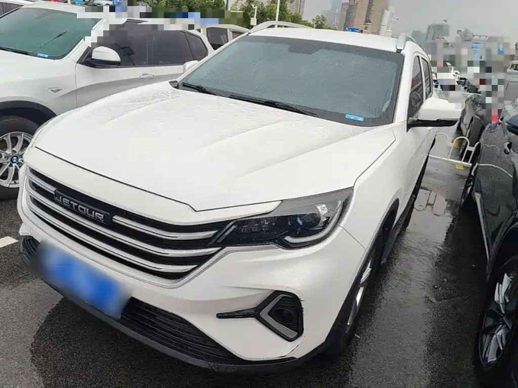 Jetour X70M 2022 2021 1.5T Manual Urban Partner 7-seater