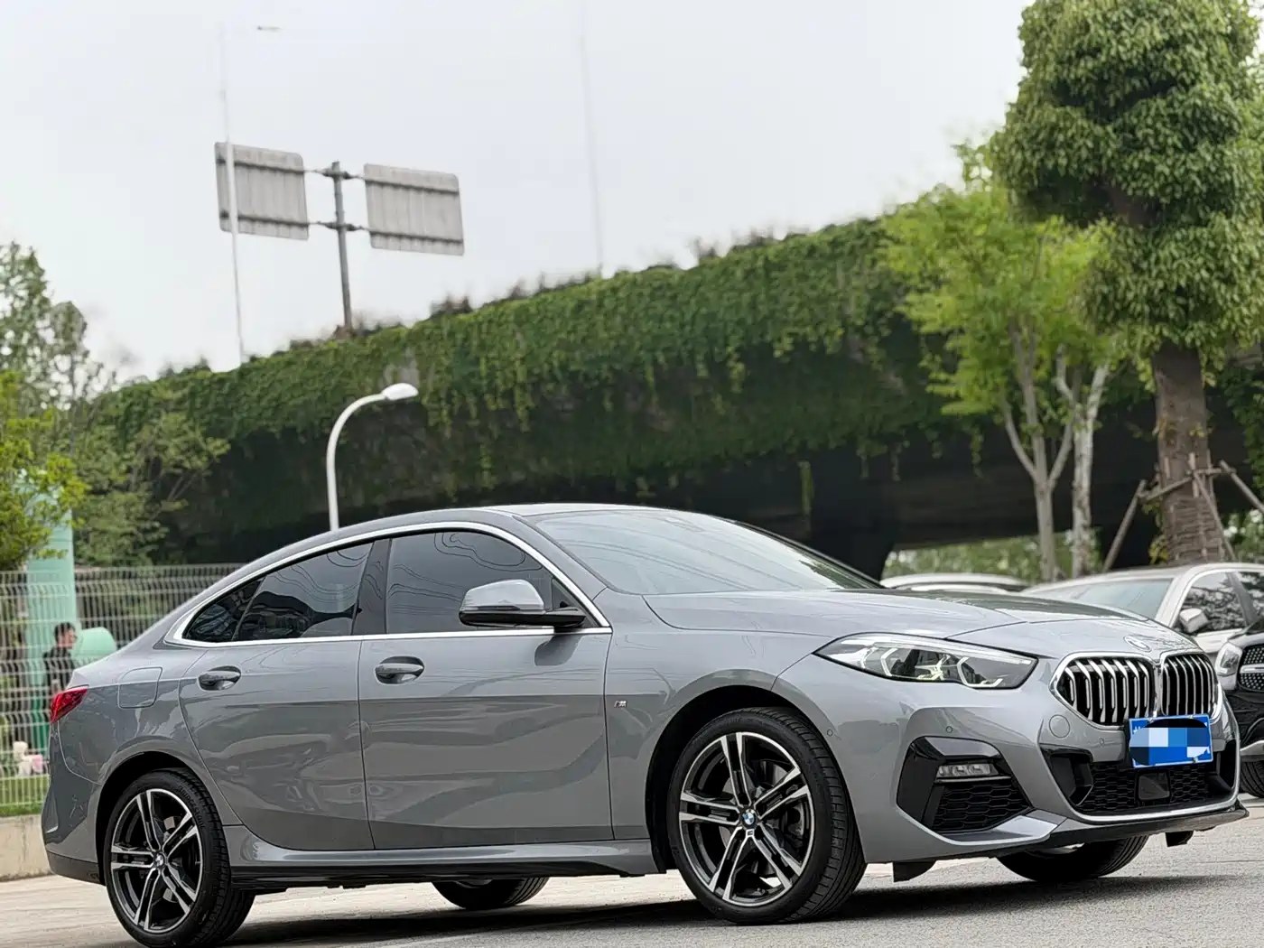 BMW 2 Series (Import) 2023 225i 4-Door Coupe M Sport Package фото 3
