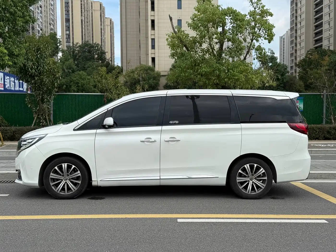 GAC Trumpchi Trumpchi M8 2018 320T Flagship Edition фото 4