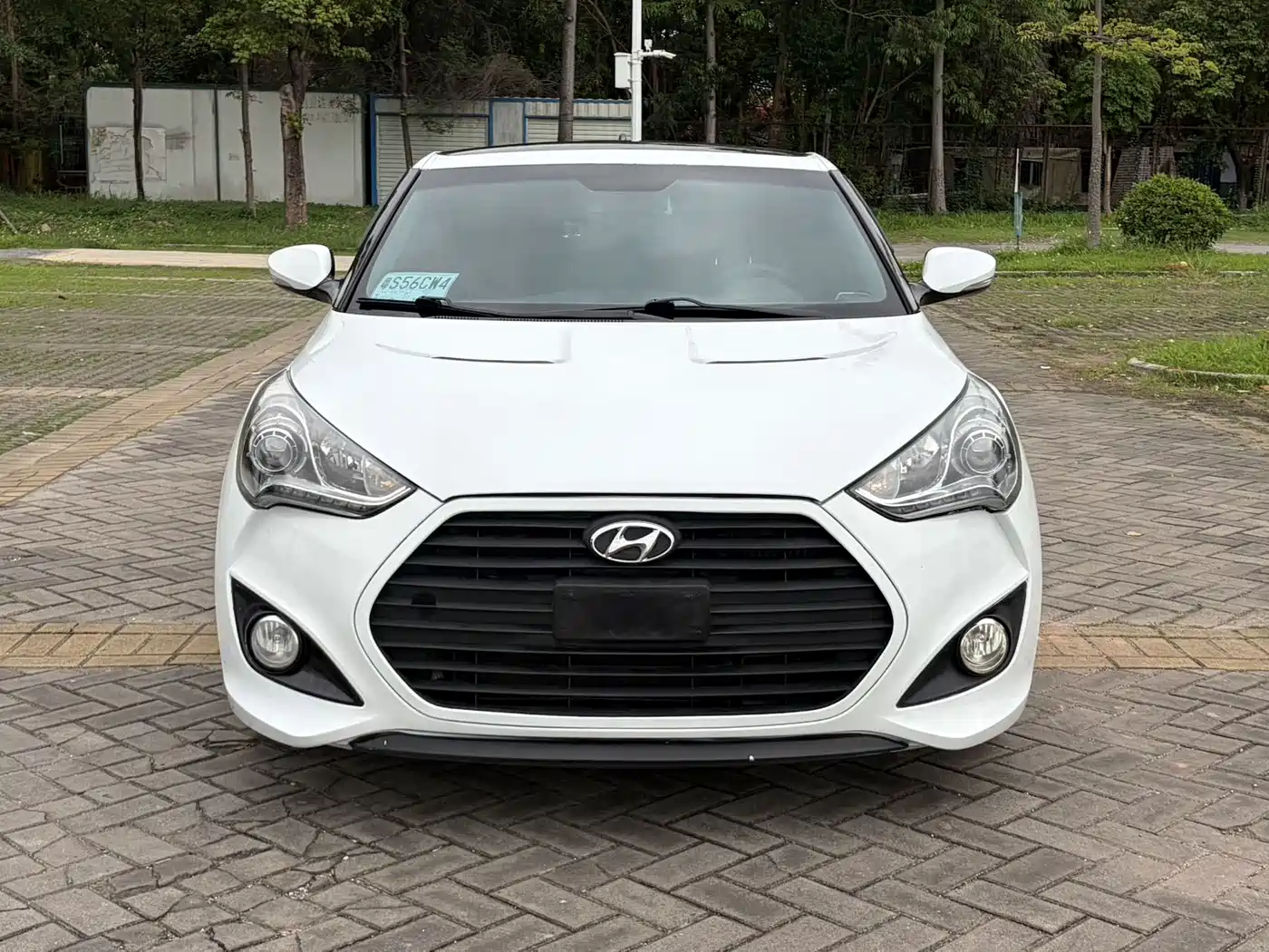 Hyundai Veloster 2012 1.6T Automatic Premium фото 2