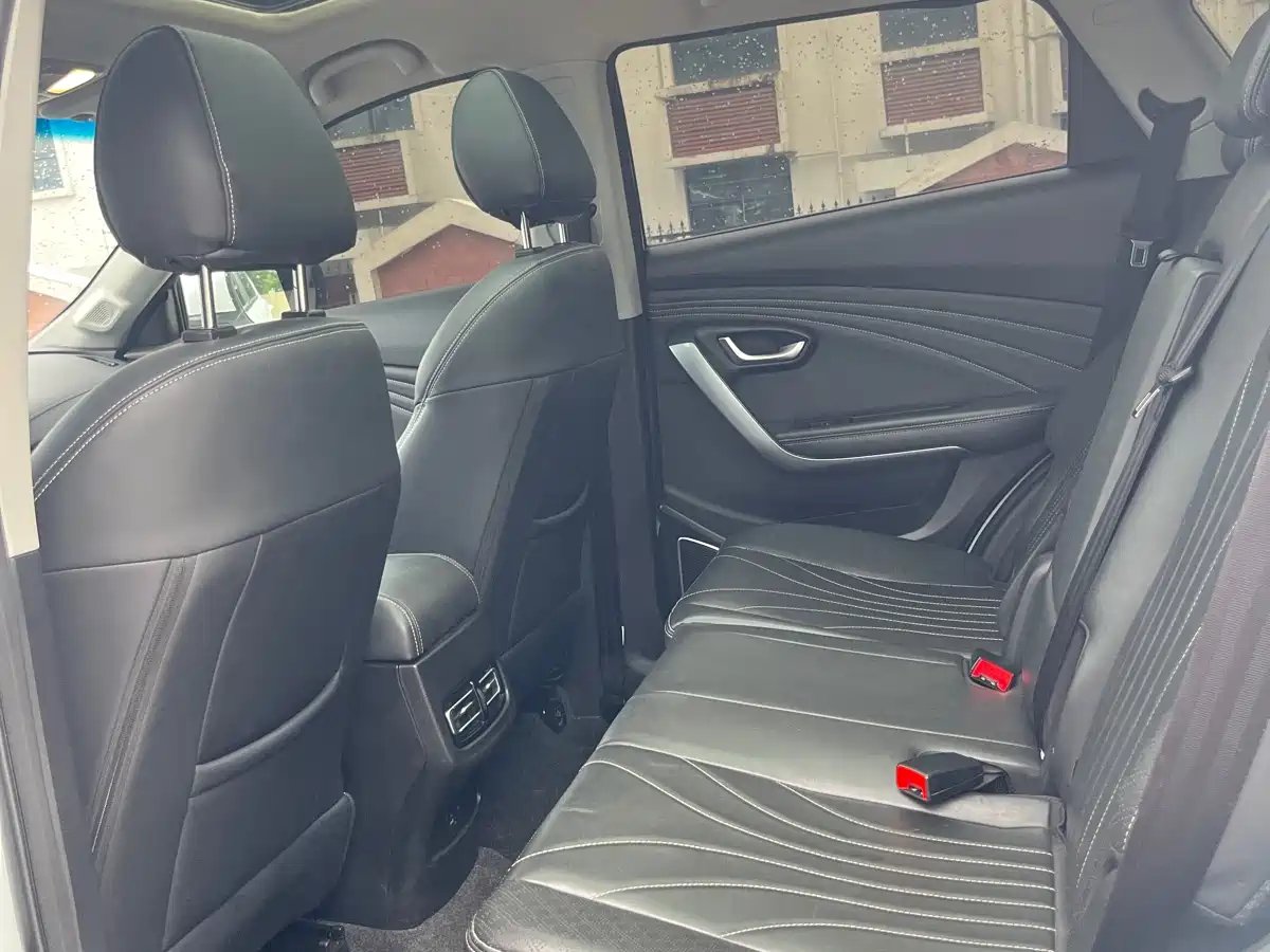 Jetour X70 2019 2018 1.5T Automatic Joy Edition