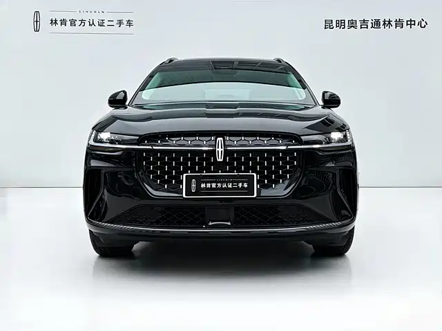 Lincoln Nautilus 2025 2.0T AWD Premium Hybrid — фото 2