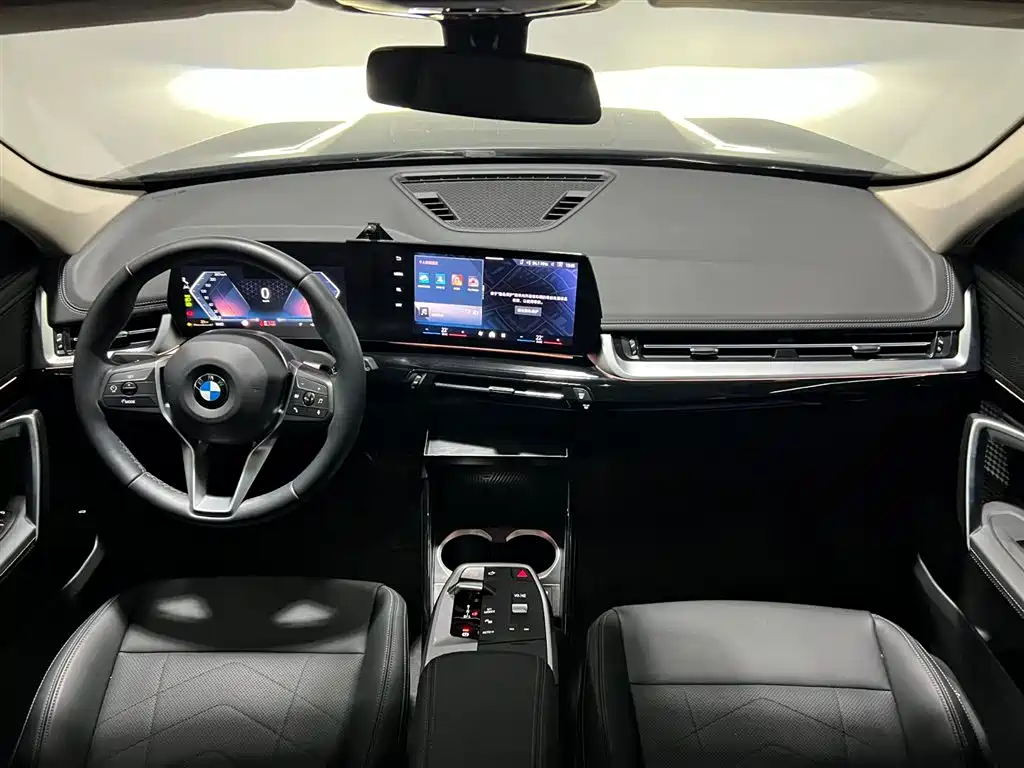 BMW X1 2023 sDrive20Li X Design Package фото 15