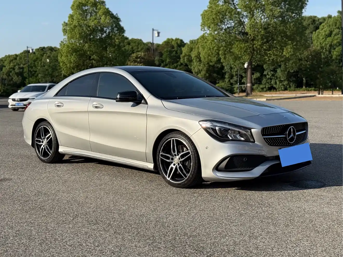 Mercedes-Benz CLA (Import) 2016 CLA 220 4MATIC фото 3