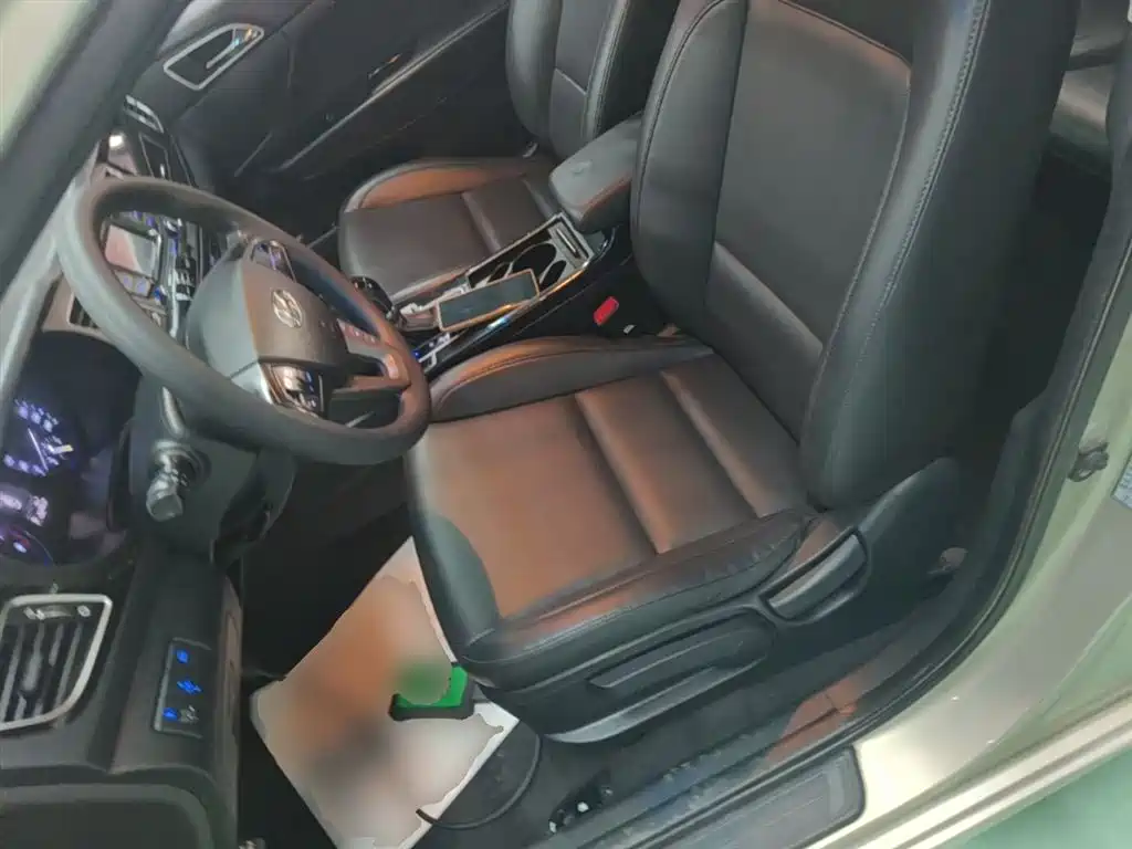 Hyundai Mistra 2014 1.8L Auto Smart GLS фото 15