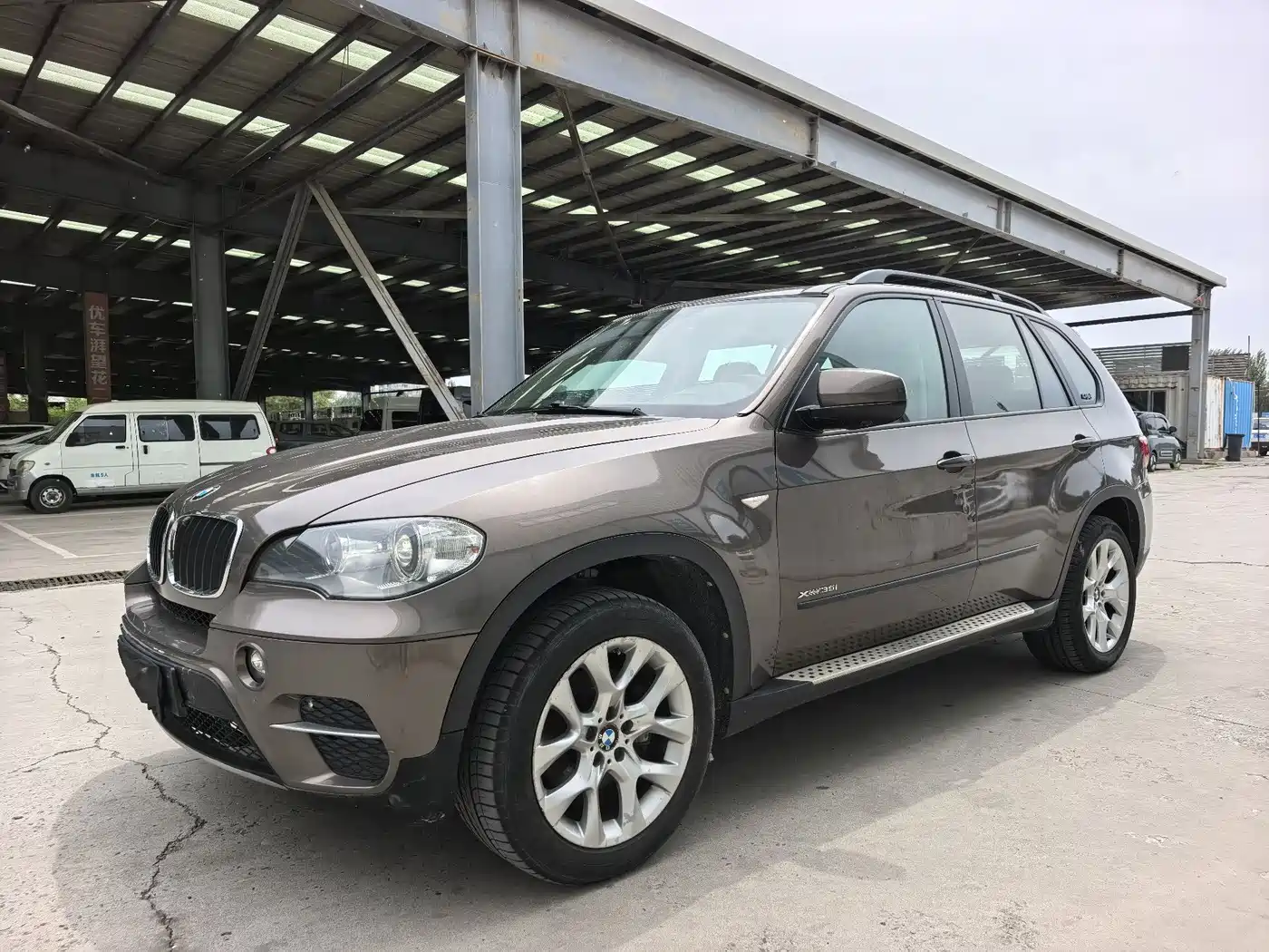 BMW X5 (Import) 2011 xDrive35i Leading Edition