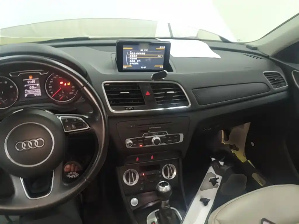 Audi Q3 2016 35 TFSI Heritage Edition Smart Leader фото 10